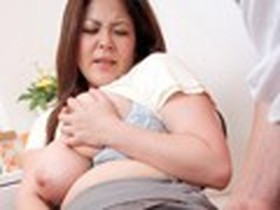 お母さんとの秘め事 櫻井夕樹　サンプル画像02